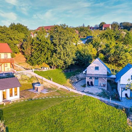 Borárium Vendégházak - Zenit Ház Pazmand Exterior foto